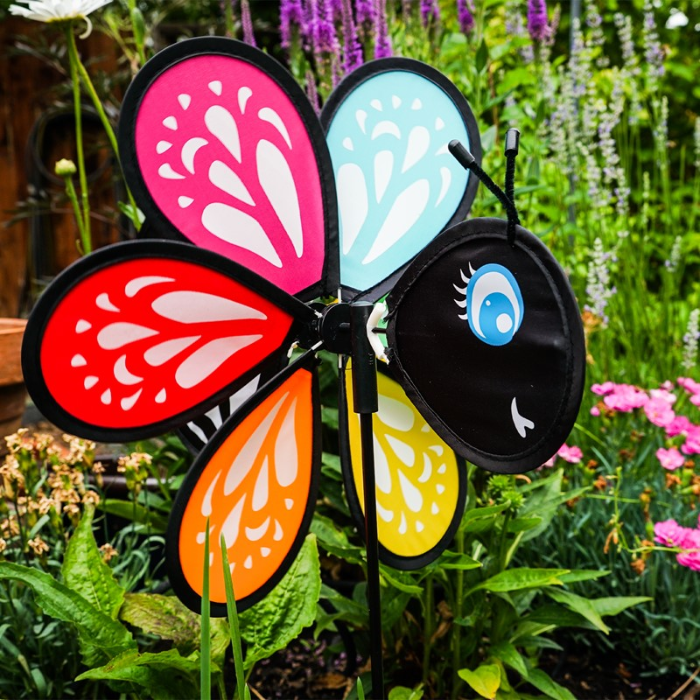 Baby Bug Lawn Spinner